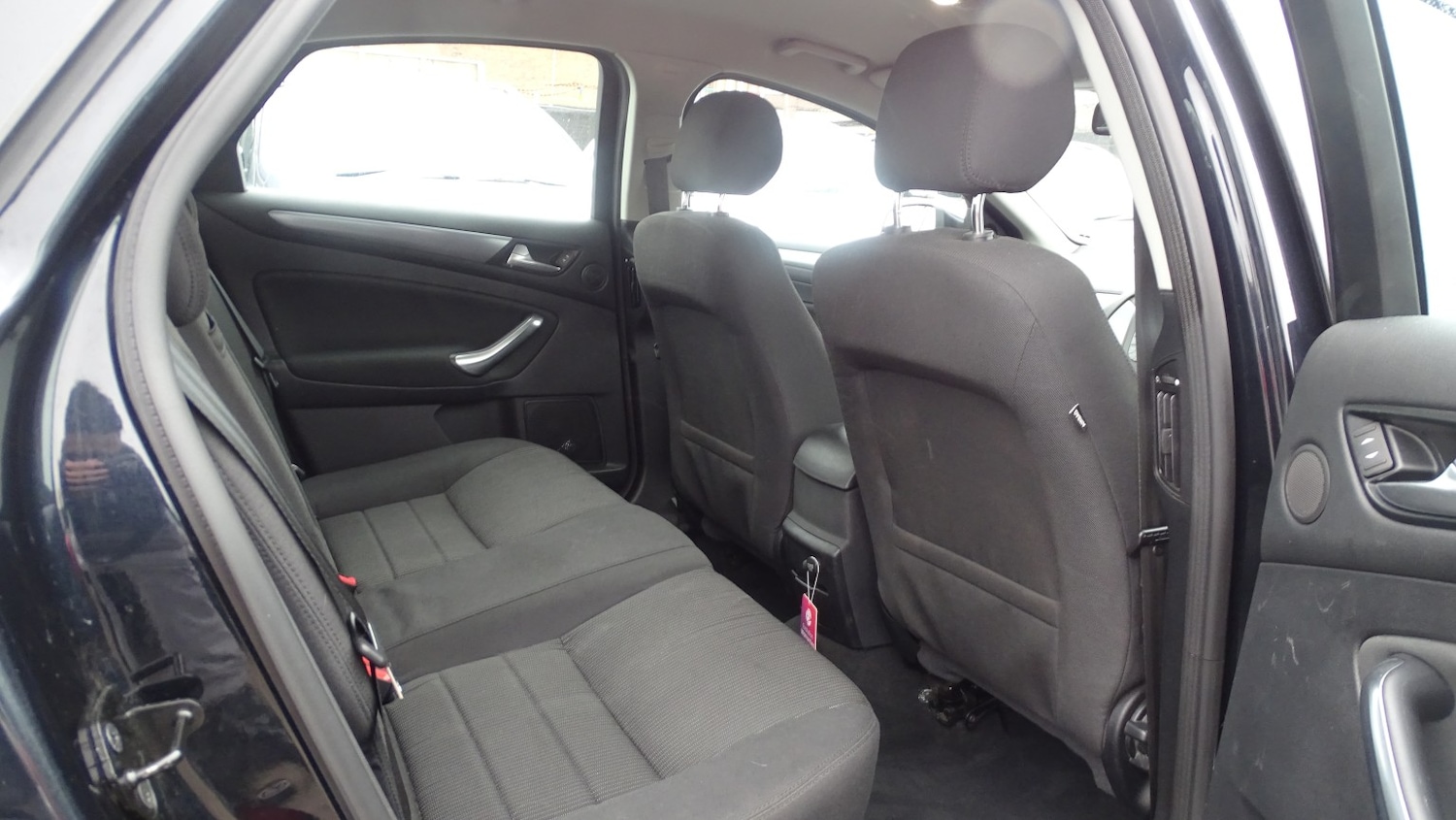 Used Ford Mondeo 2012 for sale - 78045629: Photo 25