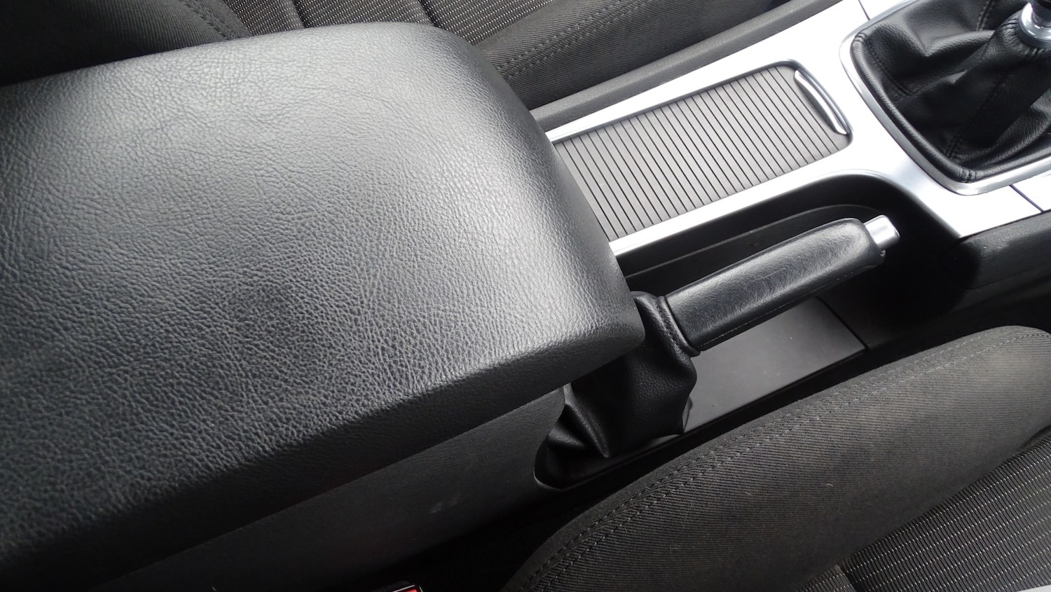 Used Ford Mondeo 2012 for sale - 78045629: Photo 38