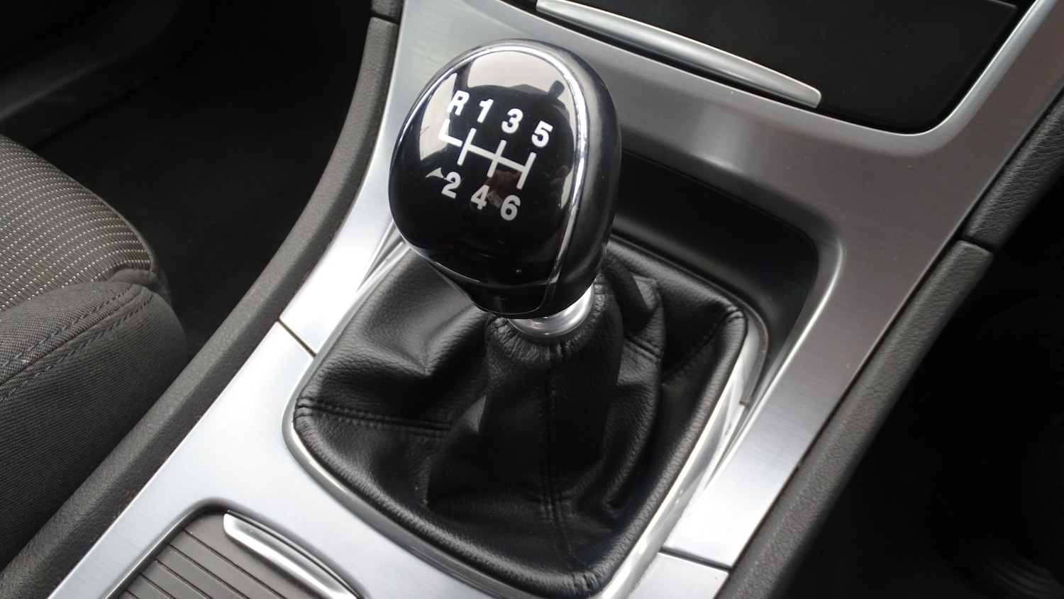 Used Ford Mondeo 2012 for sale - 78045629: Photo 39