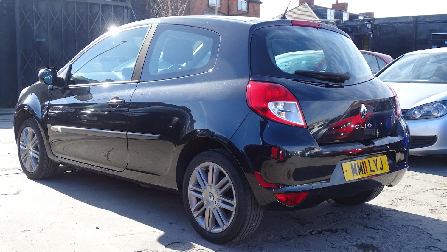 Used Renault Clio 2011 for sale - 77721332: Photo 15