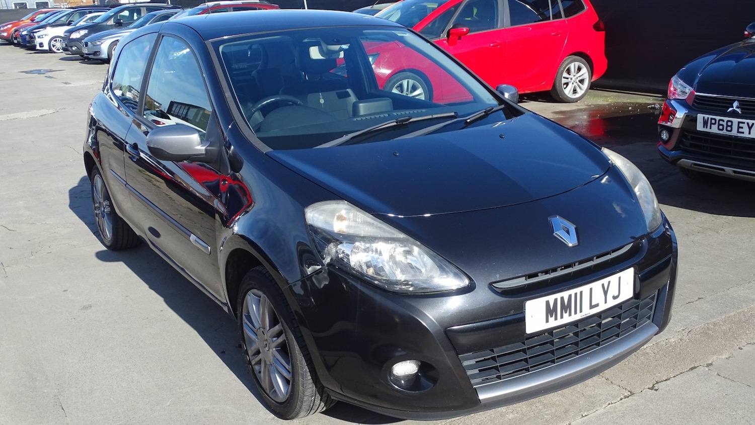 Used Renault Clio 2011 for sale - 77721332: Photo 16