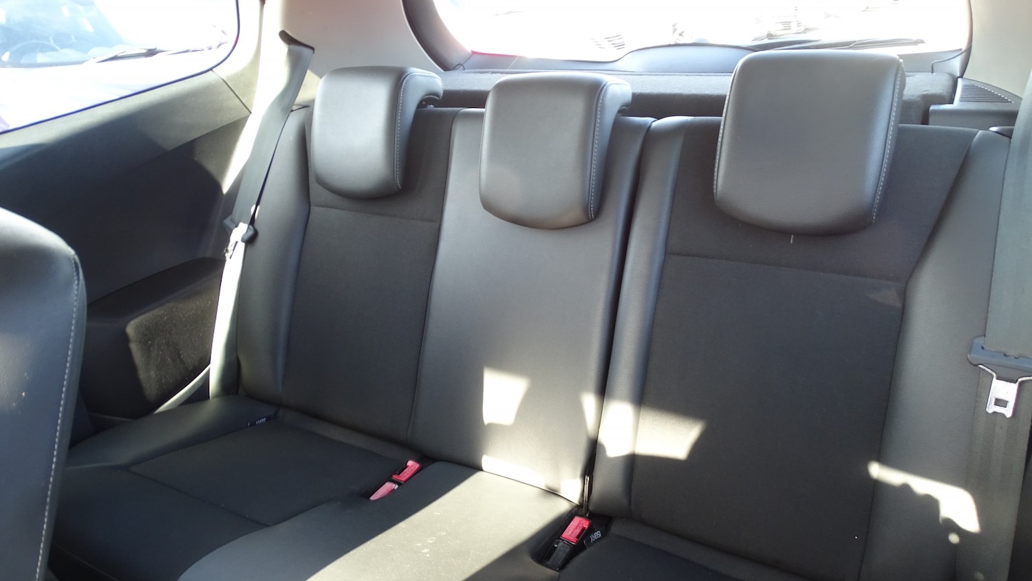 Used Renault Clio 2011 for sale - 77721332: Photo 23