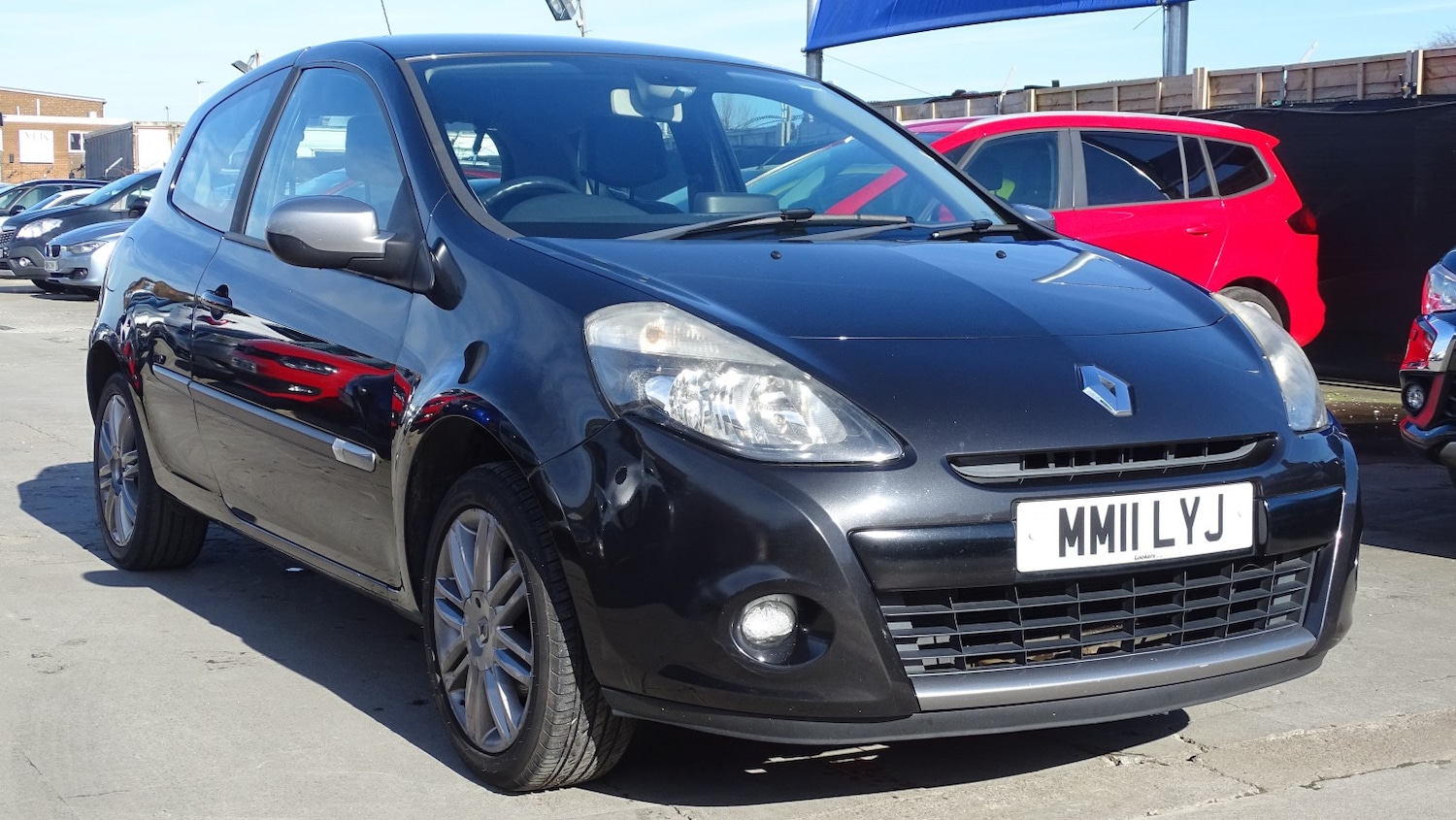 Used Renault Clio 2011 for sale - 77721332: Photo 3