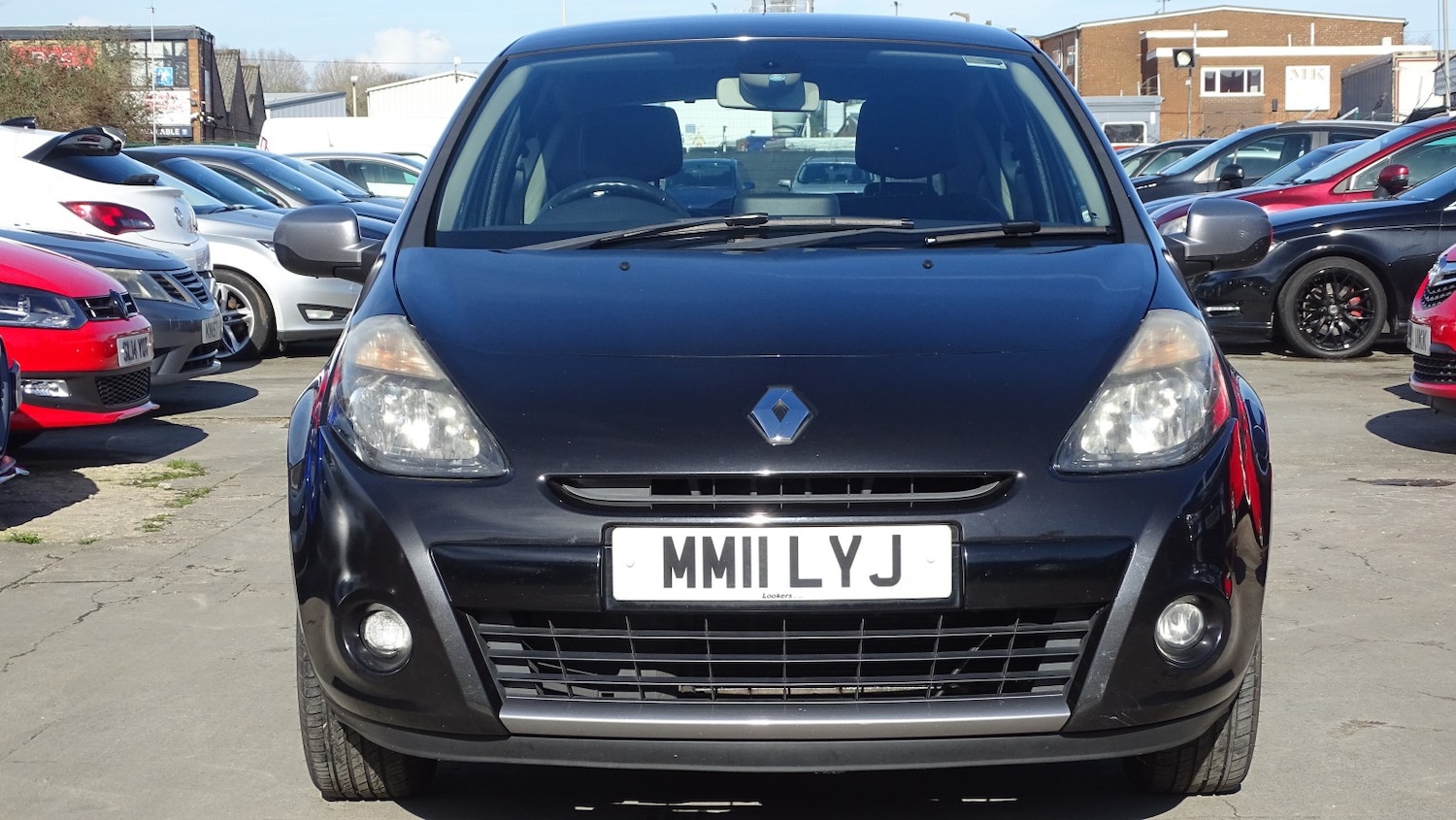Used Renault Clio 2011 for sale - 77721332: Photo 5