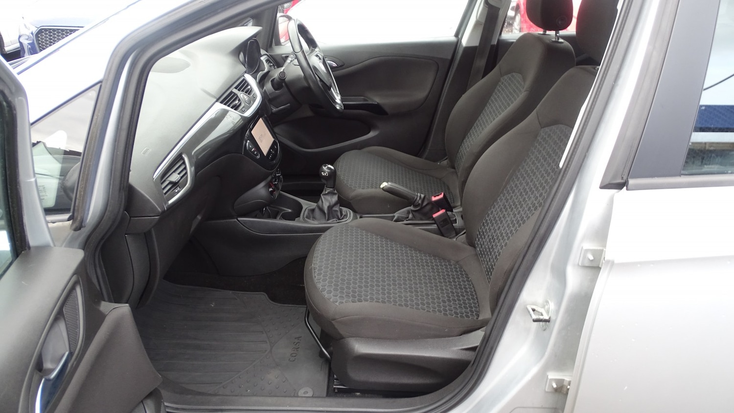 Used Vauxhall Corsa 2015 for sale - 76951025: Photo 28