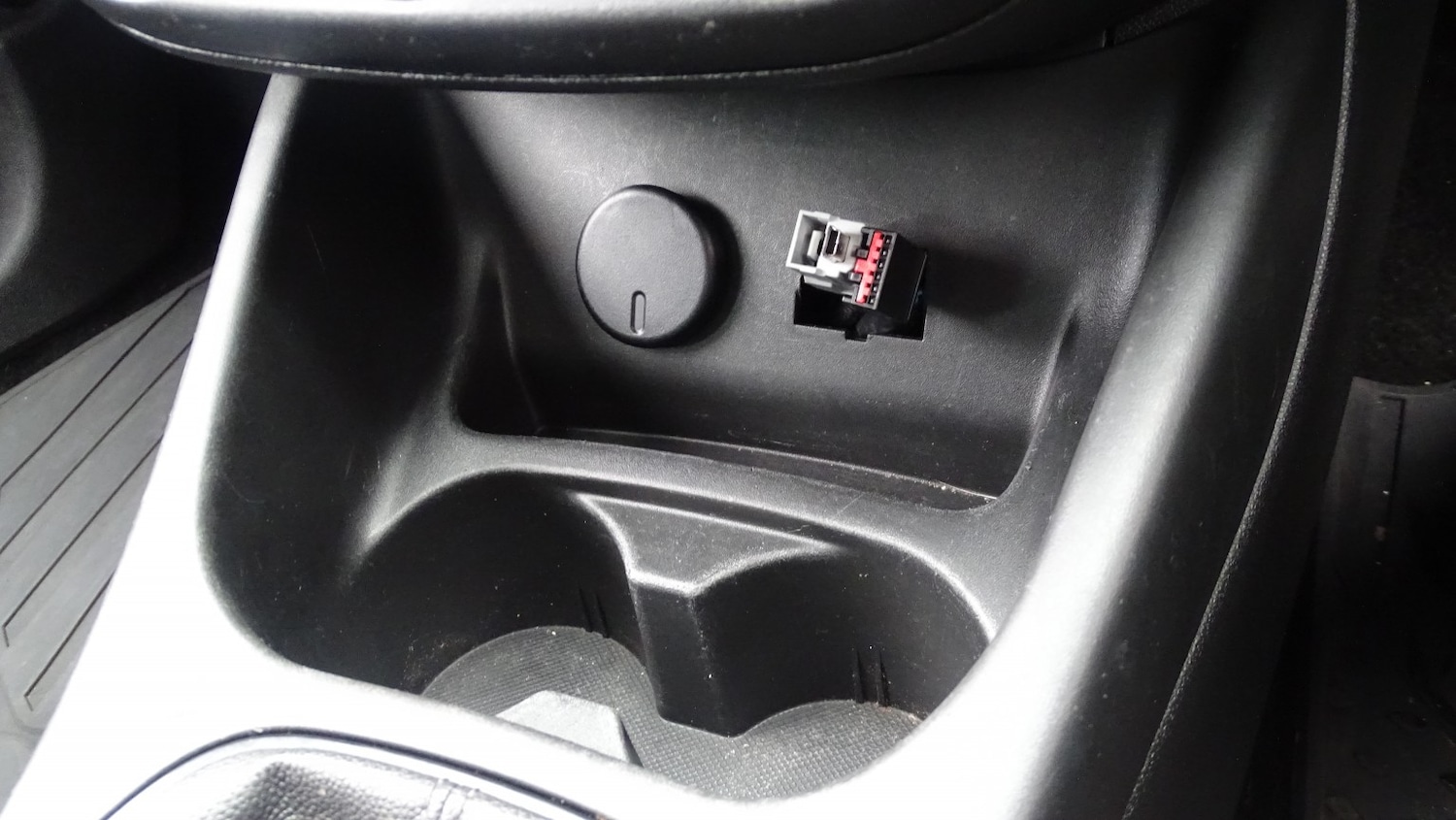 Used Vauxhall Corsa 2015 for sale - 76951025: Photo 41