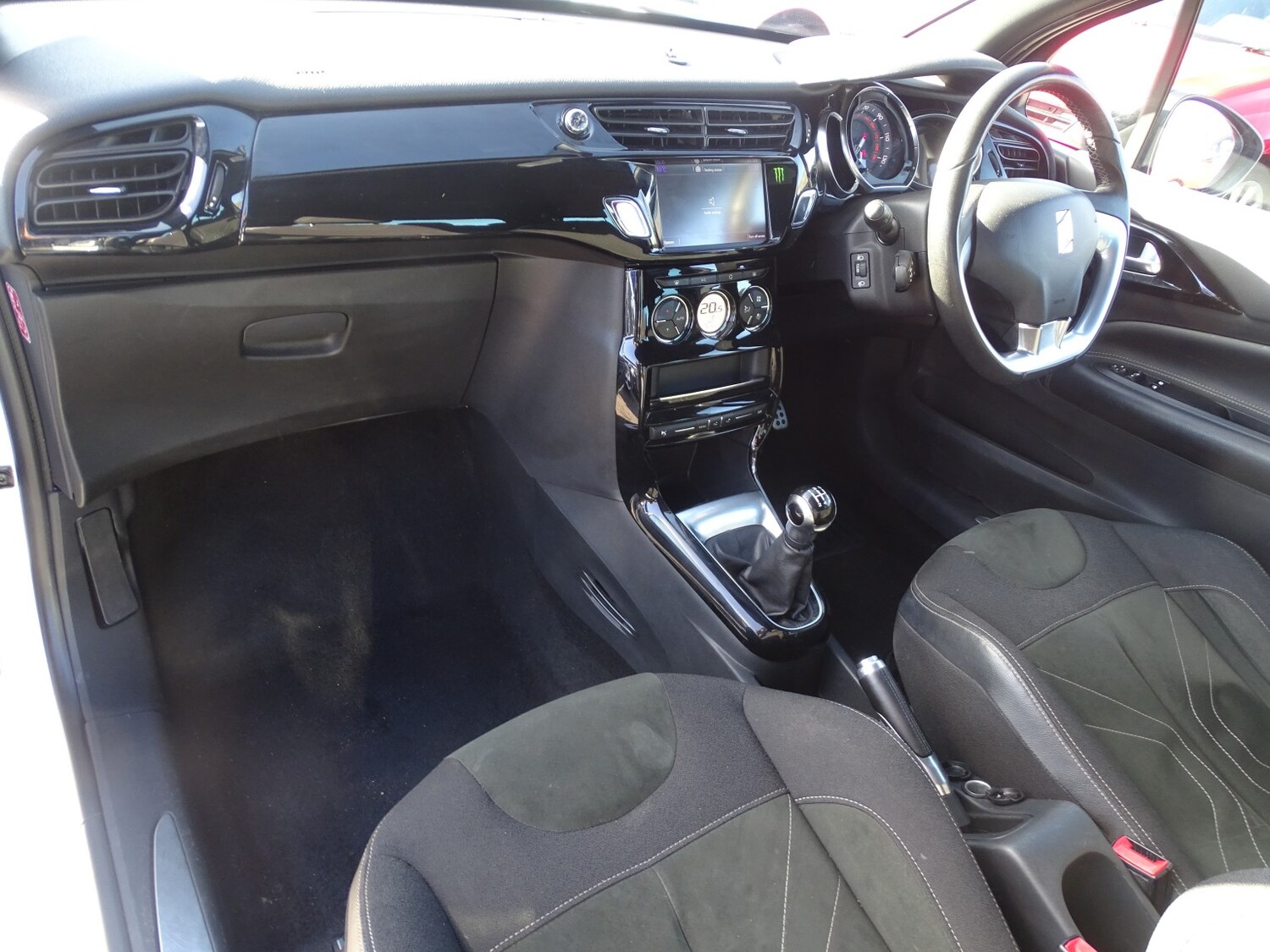 Used DS Automobiles DS 3 2017 for sale - 76369244: Photo 26