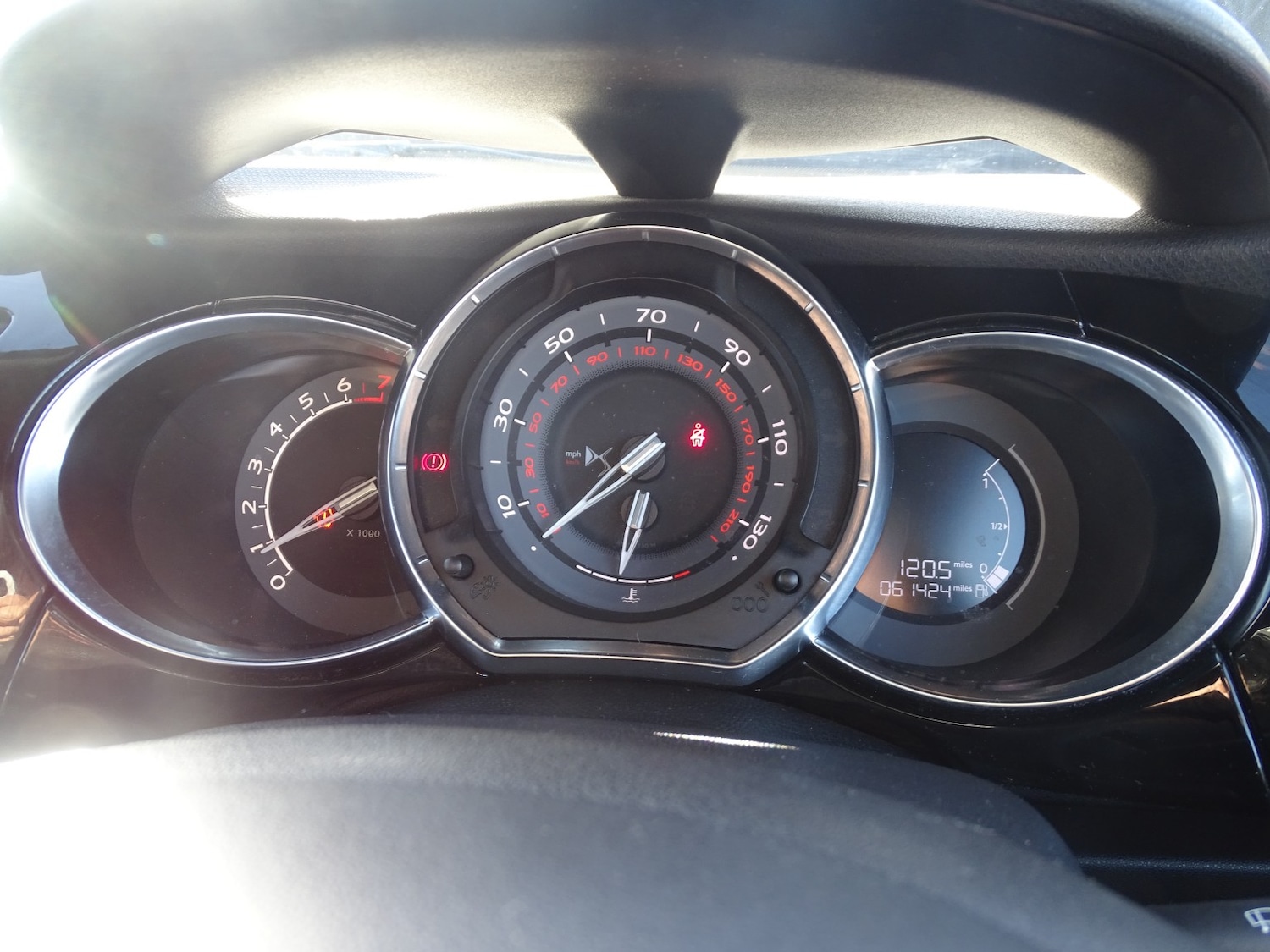 Used DS Automobiles DS 3 2017 for sale - 76369244: Photo 28