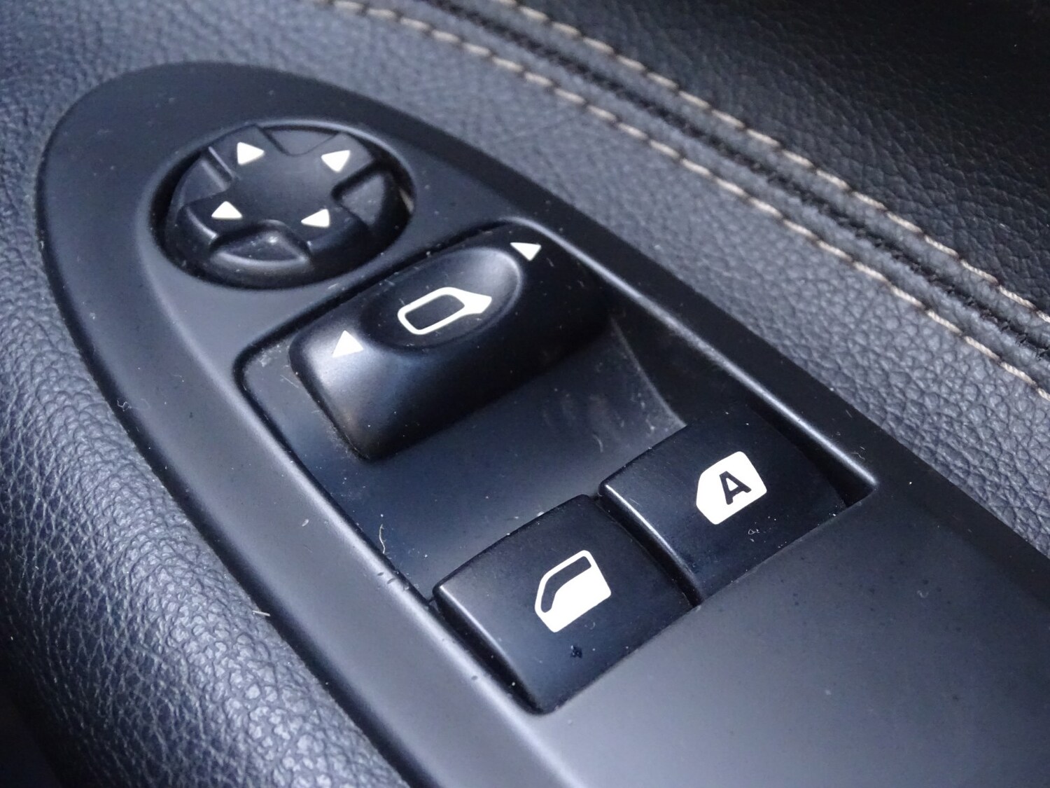 Used DS Automobiles DS 3 2017 for sale - 76369244: Photo 30