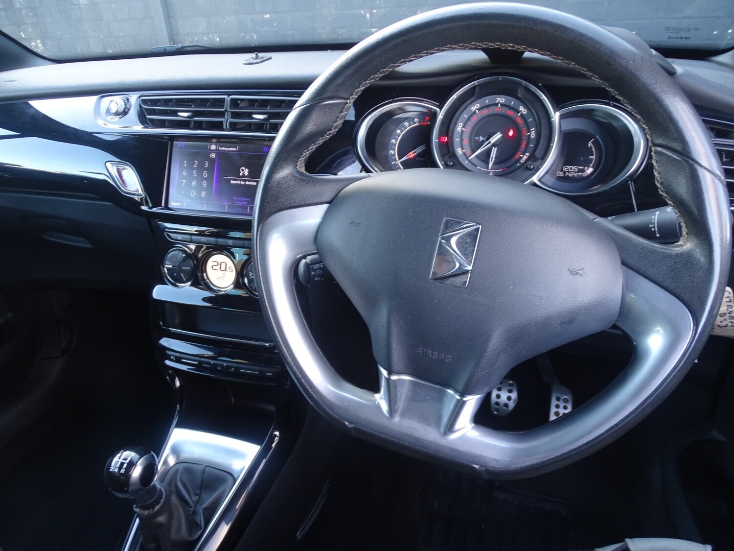 Used DS Automobiles DS 3 2017 for sale - 76369244: Photo 37