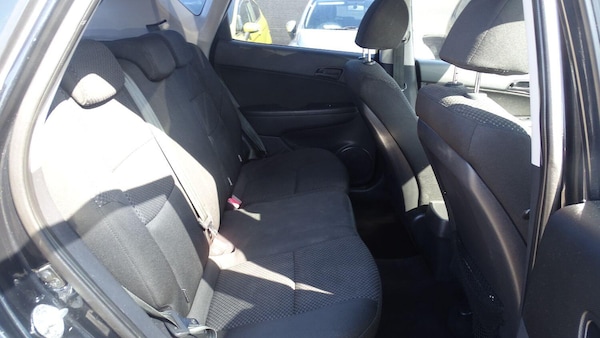 Used Hyundai i30 2010 for sale - 75529935: Photo 24