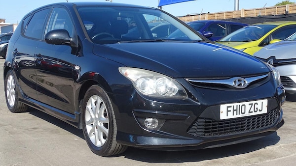 Used Hyundai i30 2010 for sale - 75529935: Photo 2
