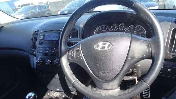 Used Hyundai i30 2010 for sale - 75529935: Photo 42