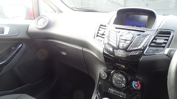 Used Ford Fiesta 2016 for sale - 76058028: Photo 43