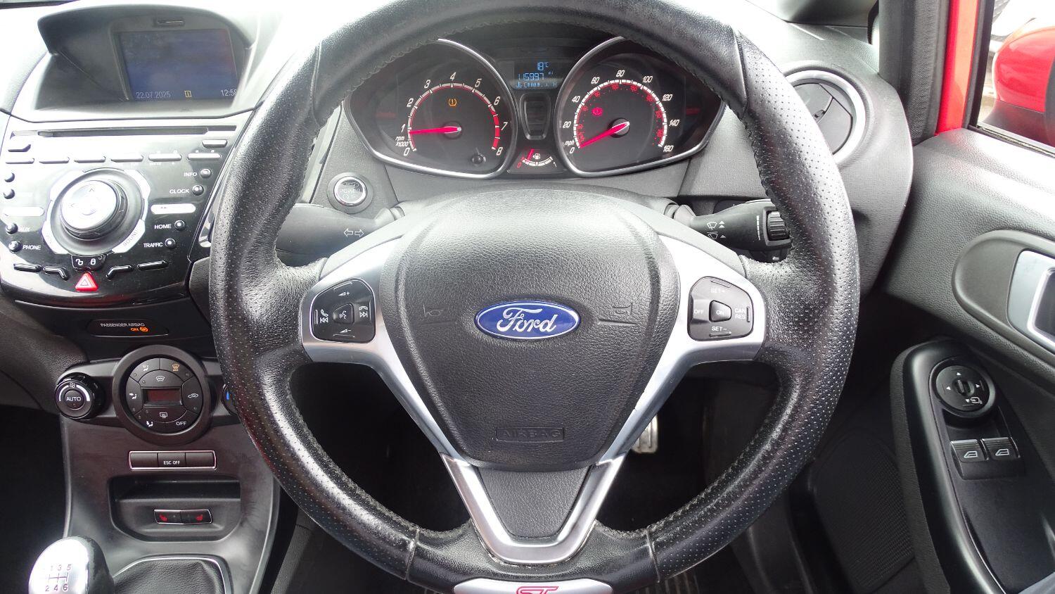 Used Ford Fiesta 2016 for sale - 76769129: Photo 21