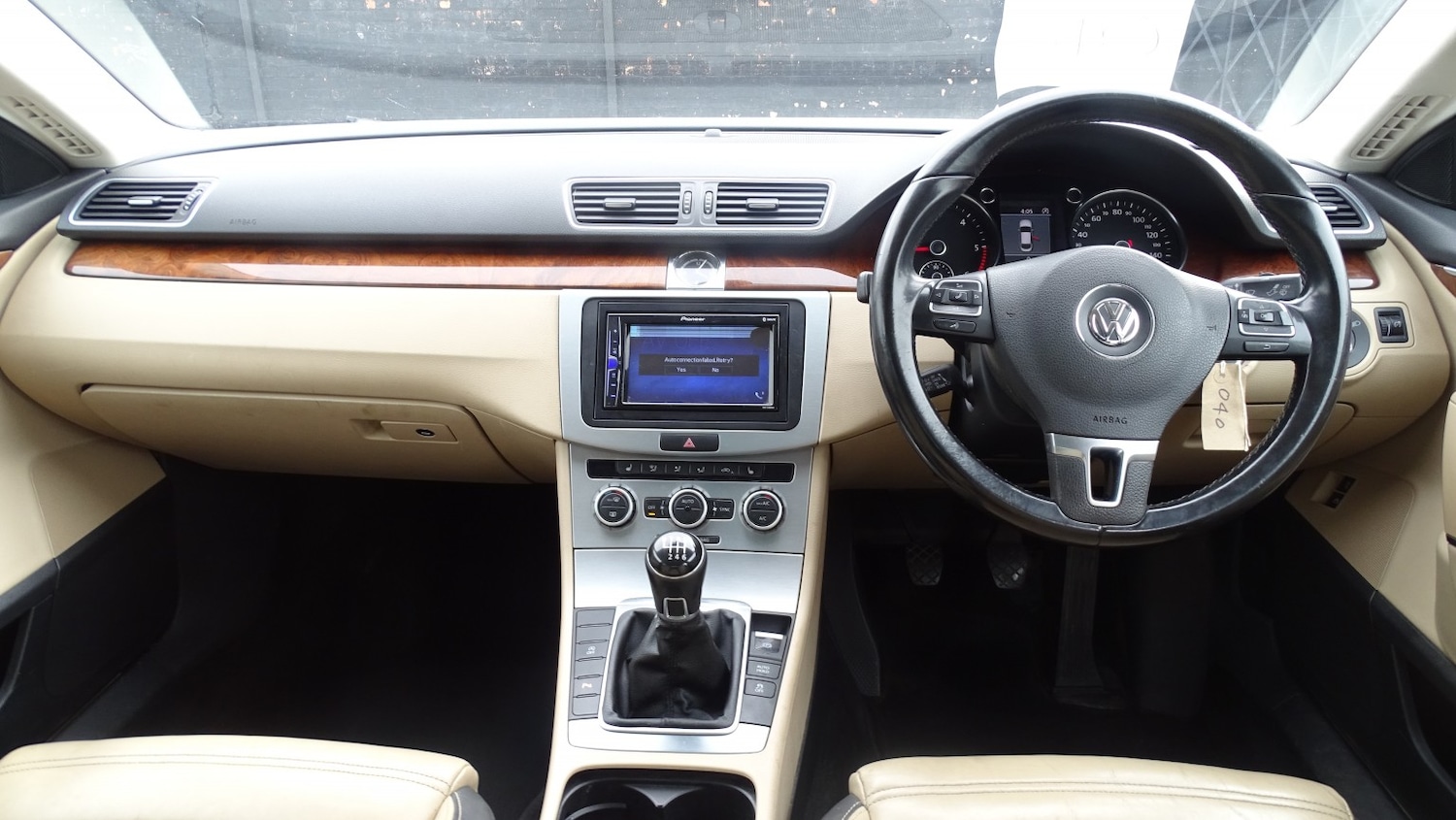 Used Volkswagen CC 2013 for sale - 77991804: Photo 23