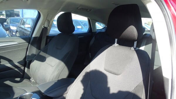 Used Ford Mondeo 2015 for sale - 76120241: Photo 31
