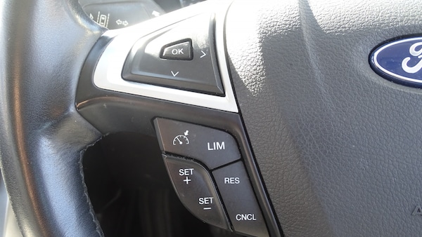 Used Ford Mondeo 2015 for sale - 76120241: Photo 38