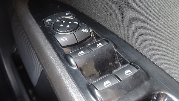 Used Ford Mondeo 2015 for sale - 76120241: Photo 39