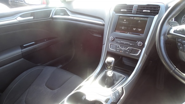 Used Ford Mondeo 2015 for sale - 76120241: Photo 52