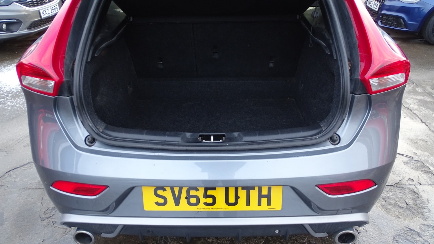 Used Volvo V40 2015 for sale - 77118545: Photo 41