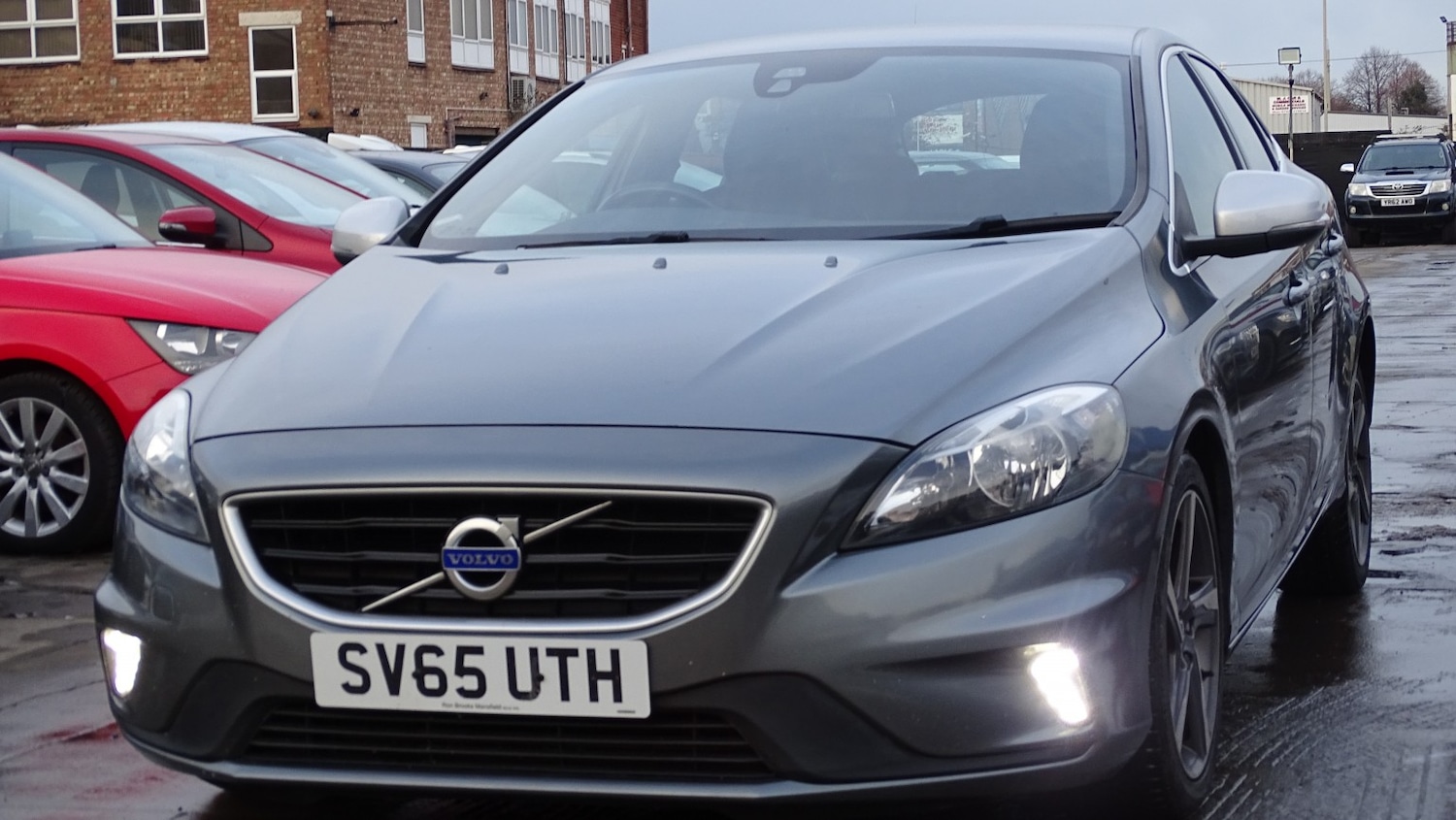 Used Volvo V40 2015 for sale - 77118545: Photo 7