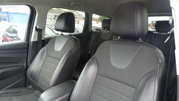 Used Ford Kuga 2015 for sale - 74571314: Photo 40