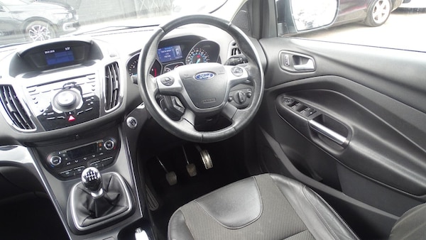 Used Ford Kuga 2015 for sale - 74571314: Photo 43