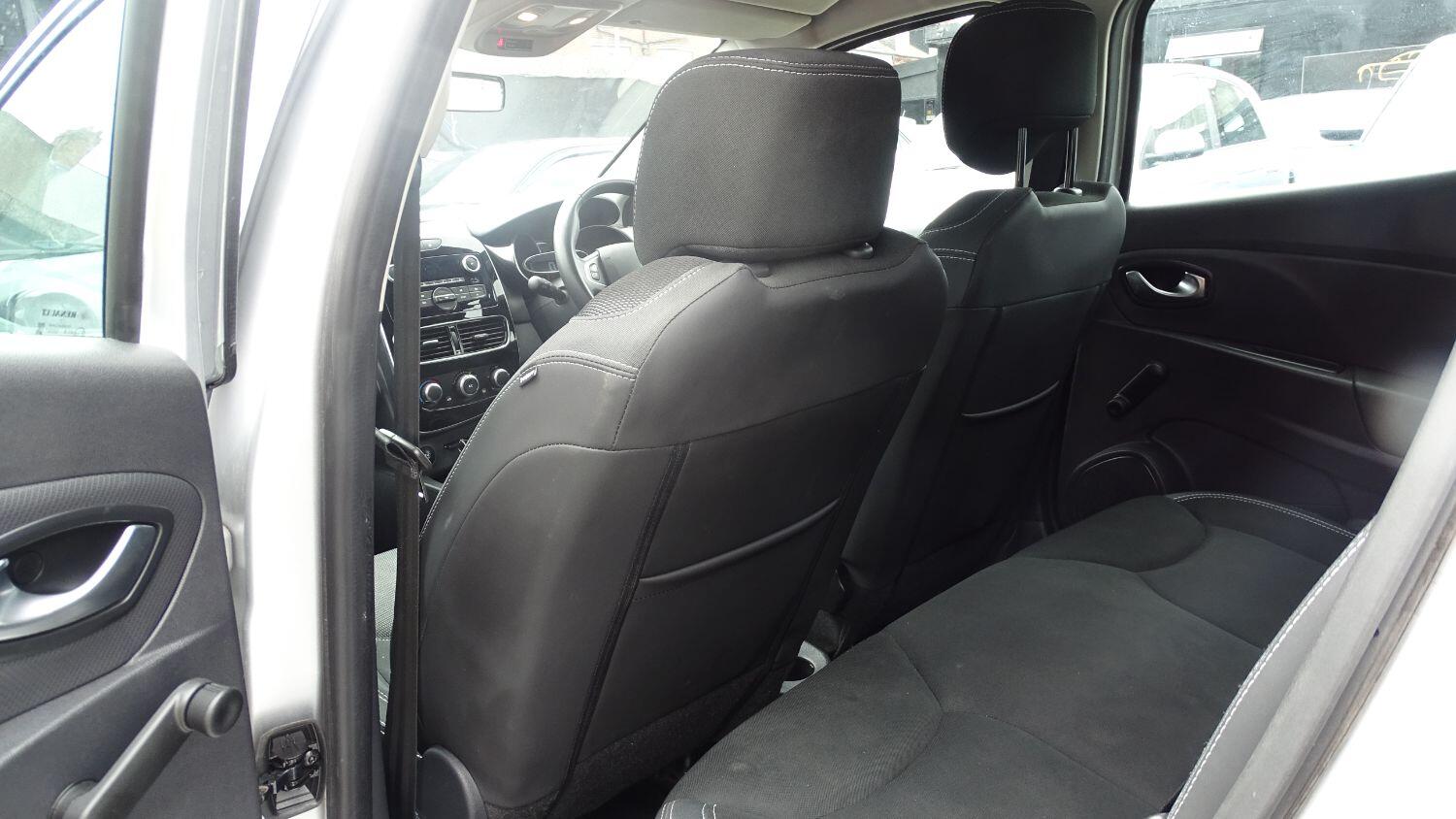 Used Renault Clio 2025 for sale - 76769142: Photo 28