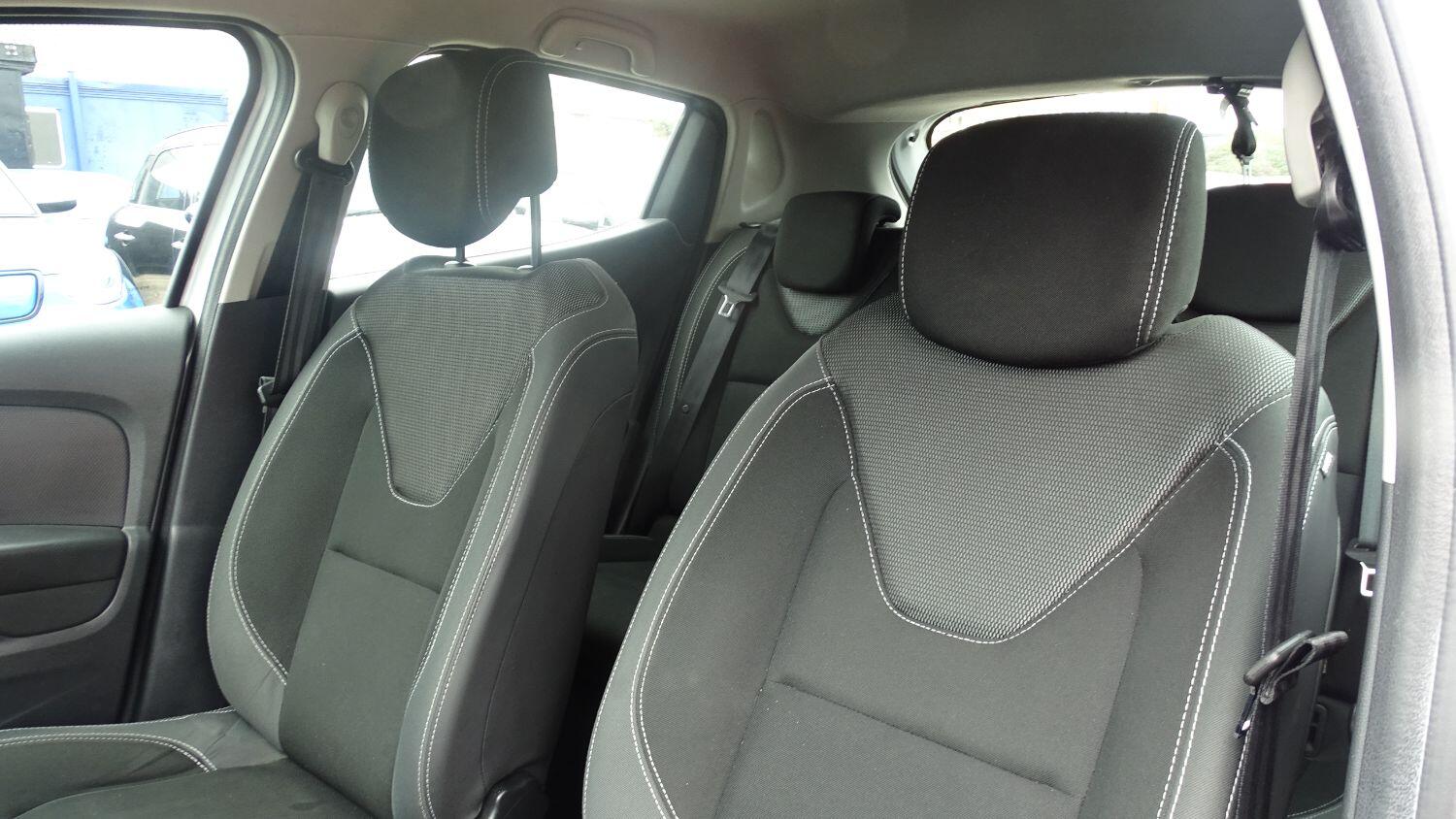 Used Renault Clio 2025 for sale - 76769142: Photo 32