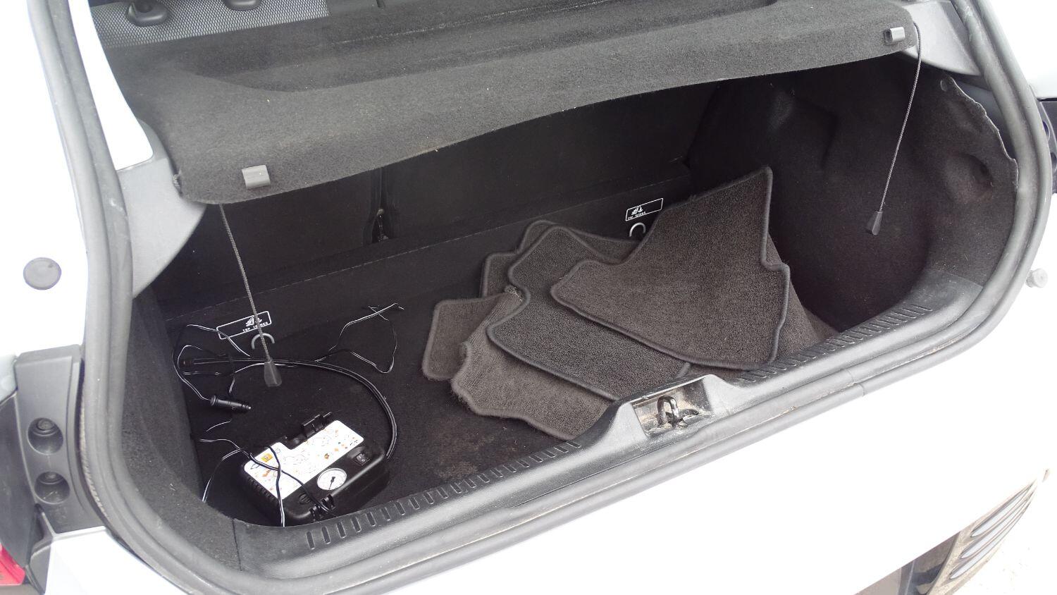 Used Renault Clio 2025 for sale - 76769142: Photo 44