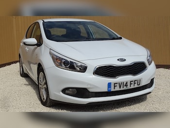 Used Kia Ceed 2014 for sale - 78402567: Photo