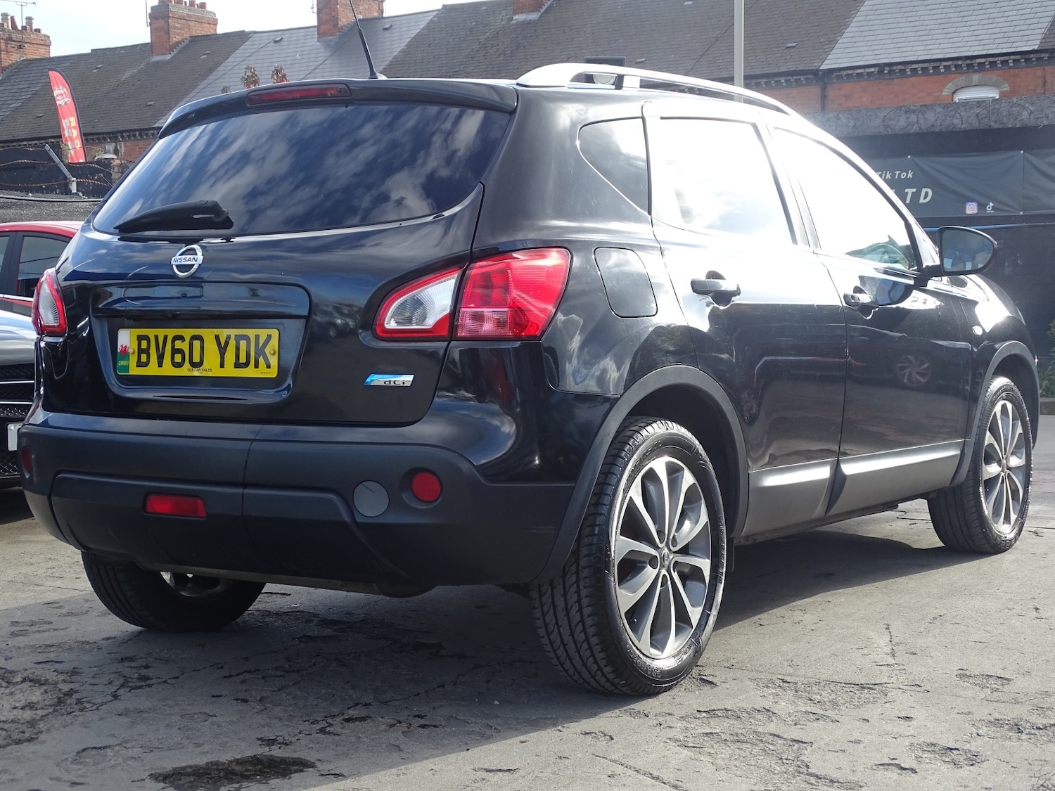 Used Nissan Qashqai 2010 for sale - 76347199: Photo 10