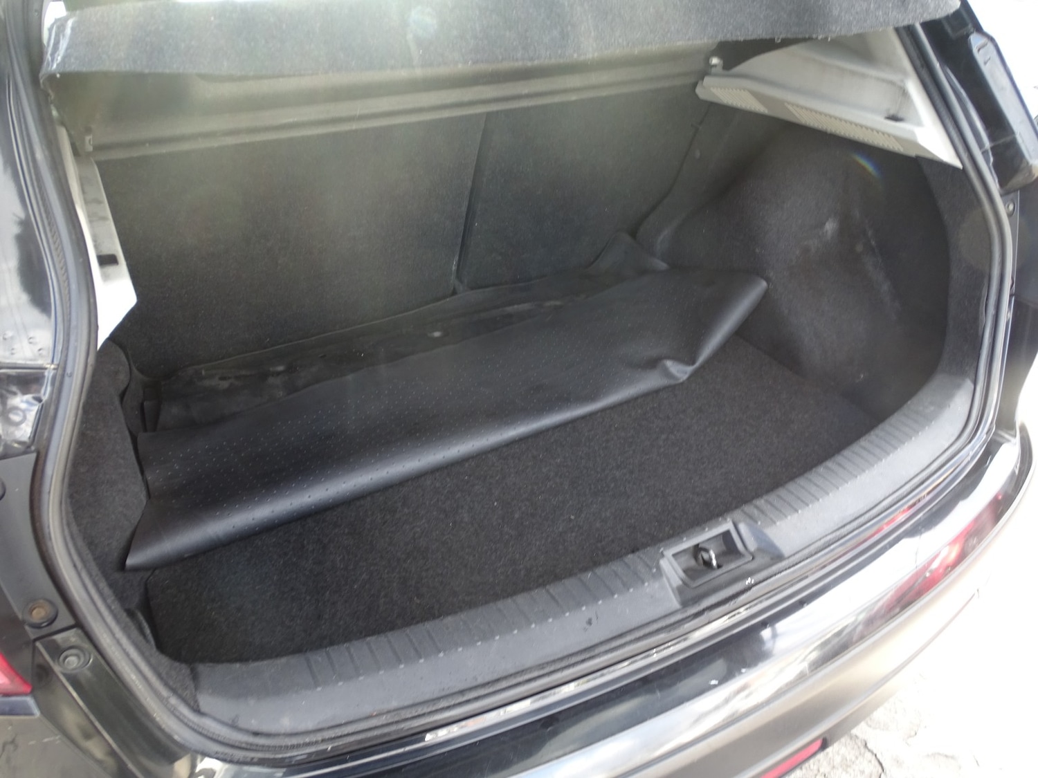 Used Nissan Qashqai 2010 for sale - 76347199: Photo 17