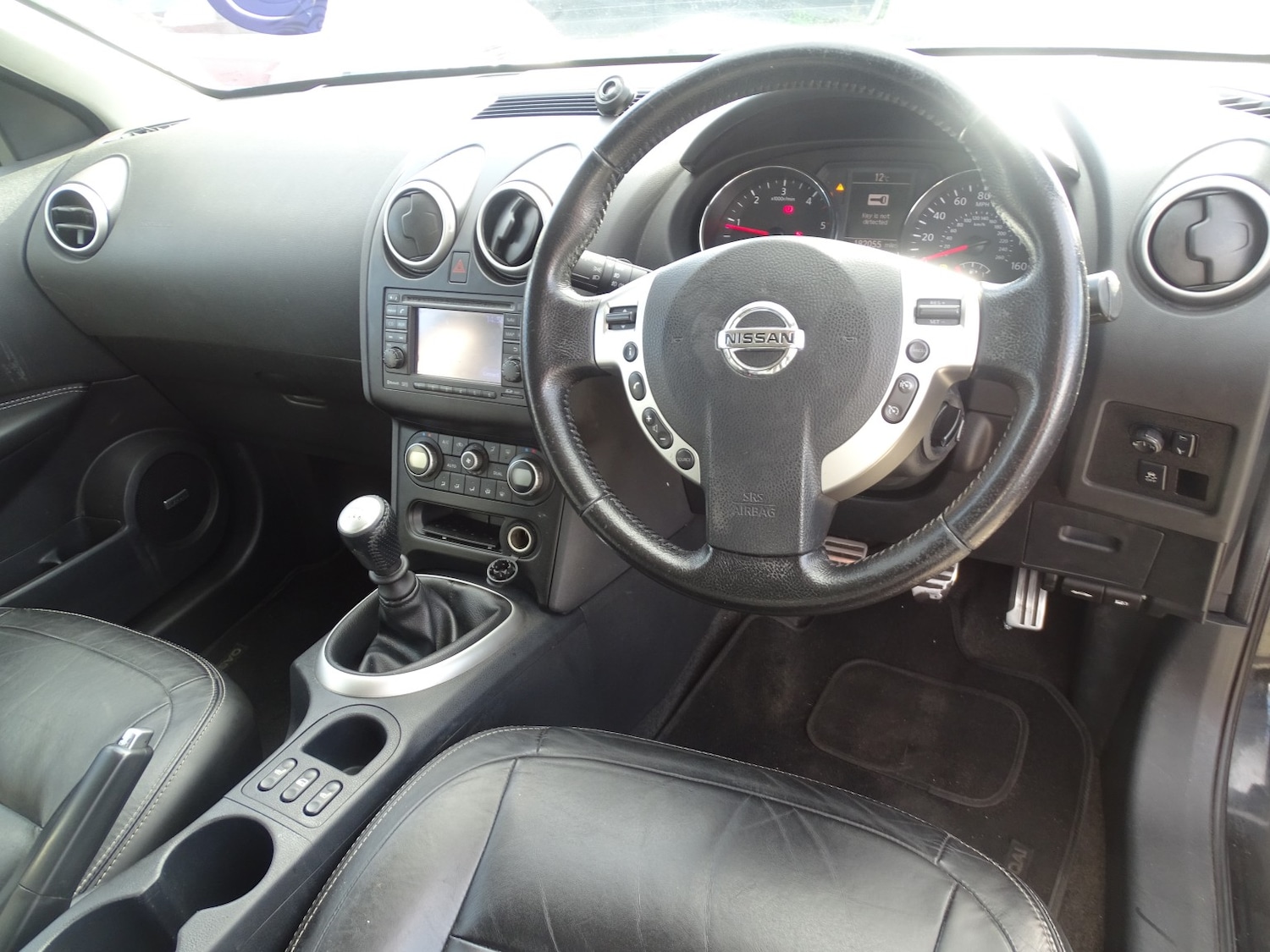 Used Nissan Qashqai 2010 for sale - 76347199: Photo 18