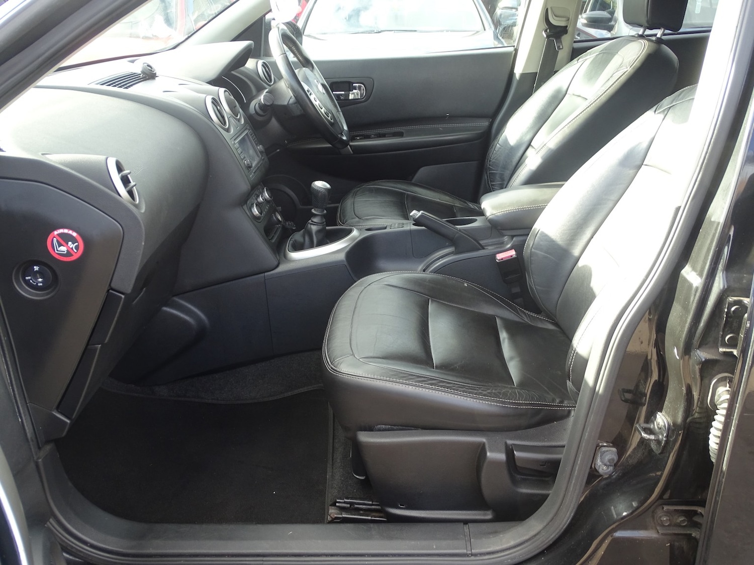 Used Nissan Qashqai 2010 for sale - 76347199: Photo 21