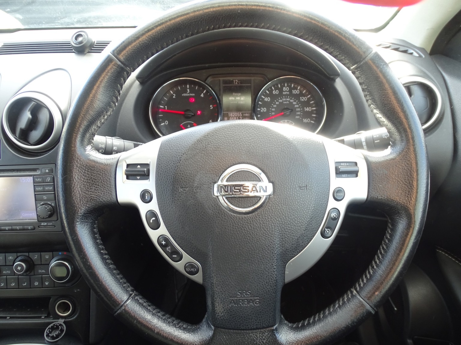 Used Nissan Qashqai 2010 for sale - 76347199: Photo 33