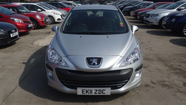 Used Peugeot 308 2011 for sale - 75457464: Photo 16