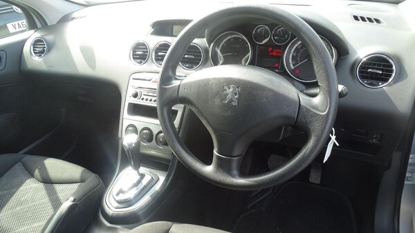 Used Peugeot 308 2011 for sale - 75457464: Photo 19