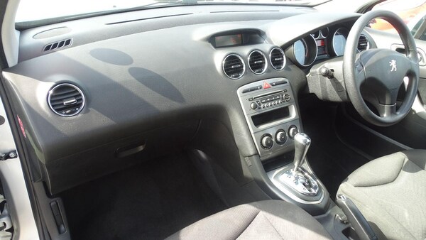Used Peugeot 308 2011 for sale - 75457464: Photo 27