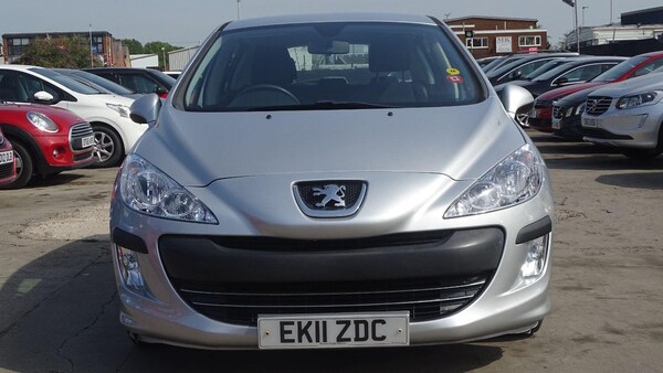 Used Peugeot 308 2011 for sale - 75457464: Photo 4