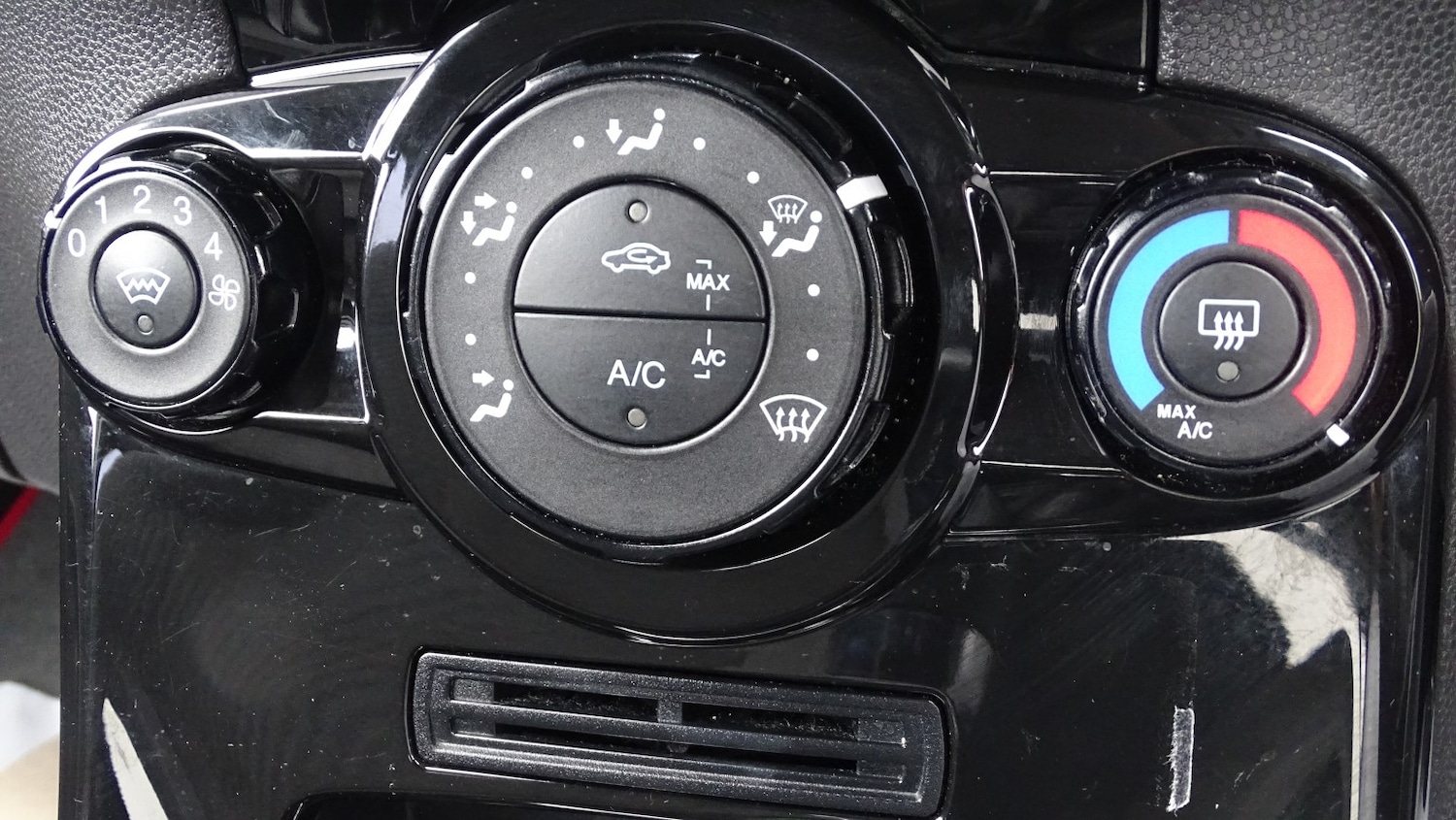 Used Ford Fiesta 2013 for sale - 76687189: Photo 35