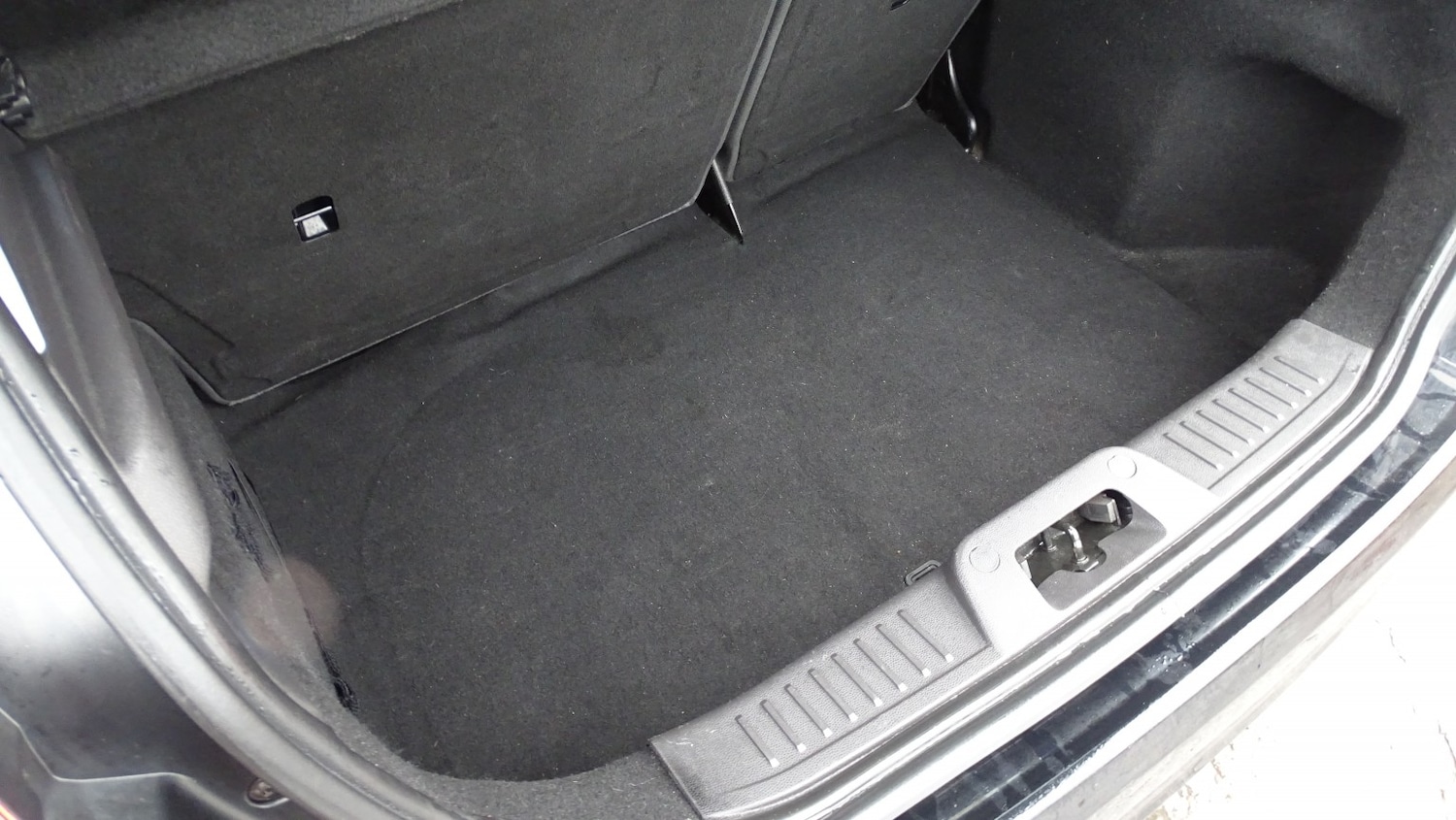 Used Ford Fiesta 2013 for sale - 76687189: Photo 40