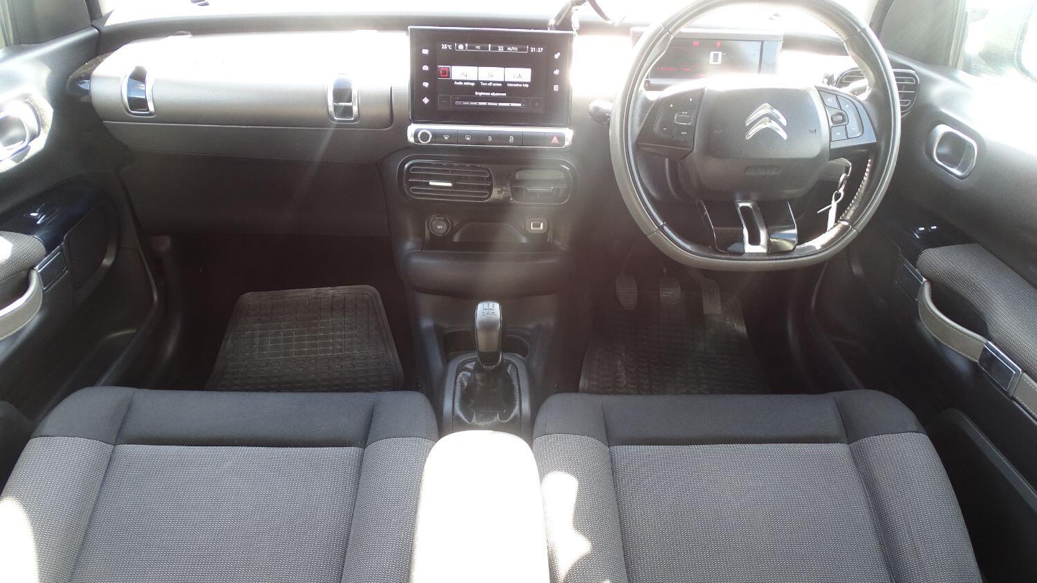 Vehicle 21