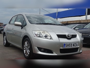 Toyota - Auris