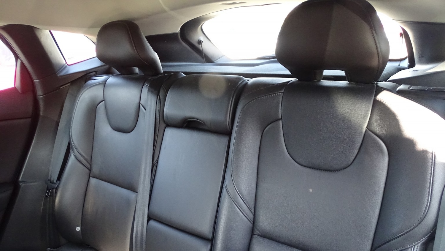 Used Volvo V40 2015 for sale - 77766519: Photo 29