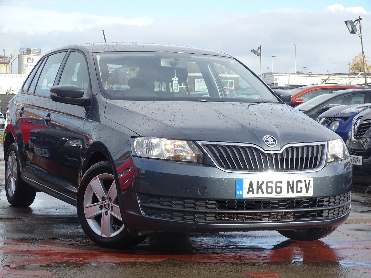 Used Skoda Rapid 2017 for sale - 76324803: Photo 1