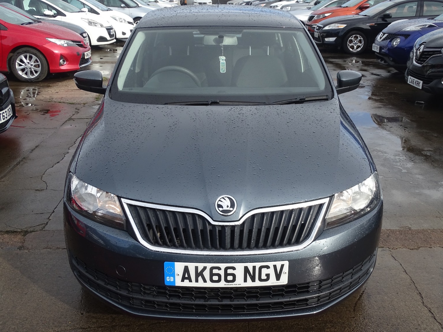 Used Skoda Rapid 2017 for sale - 76324803: Photo 16