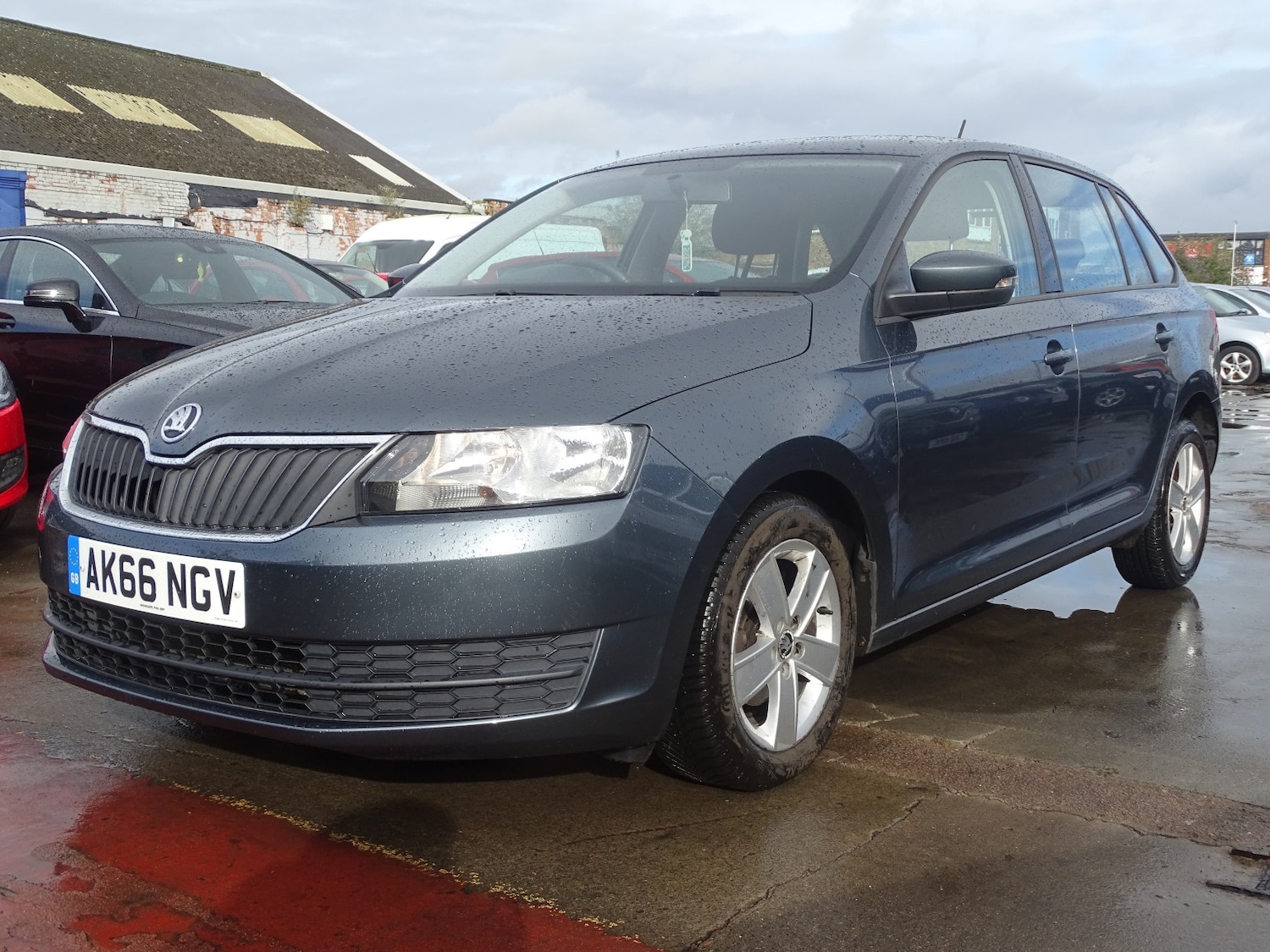 Used Skoda Rapid 2017 for sale - 76324803: Photo 8