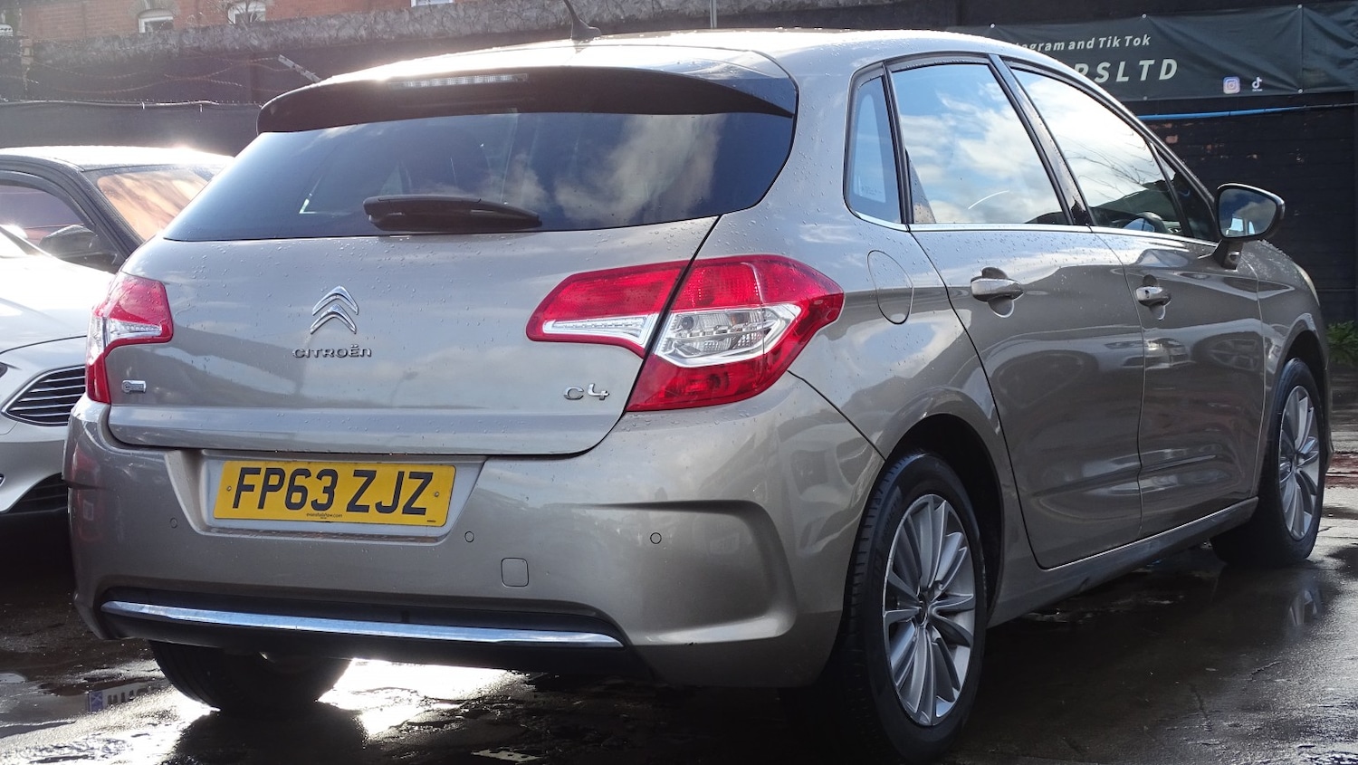 Used Citroen C4 2013 for sale - 77264524: Photo 11